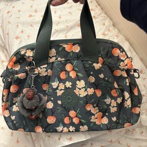 Kipling Very Peach and Very rare crossbody/handbag